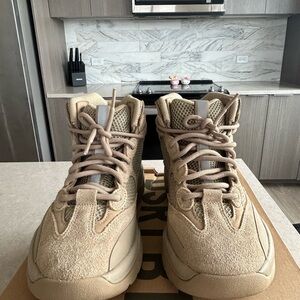 Yeezy Desert Boot Rock